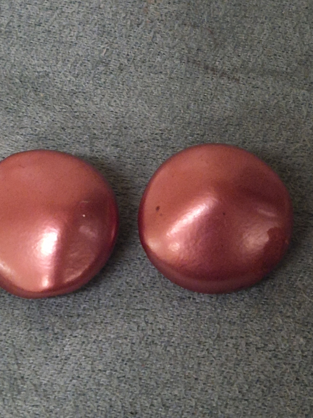 Vintage 1960s Hong Kong Pearlized Pink Mauve Domed Button Clip-On Earrings